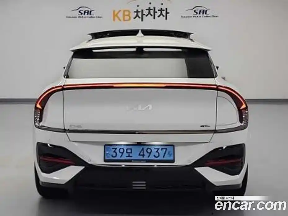 Kia EV6 2024 автомат (гидро), фото 4
