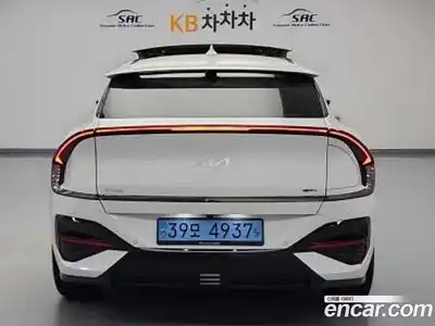 Kia EV6 2024 автомат (гидро), миниатюра 4