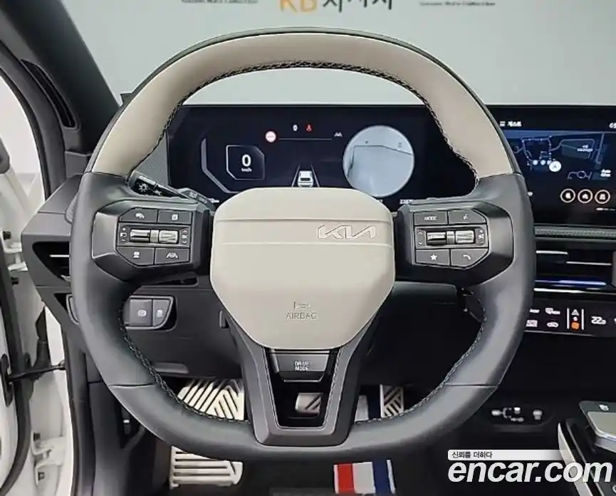 Kia EV6 2024 автомат (гидро), фото 10