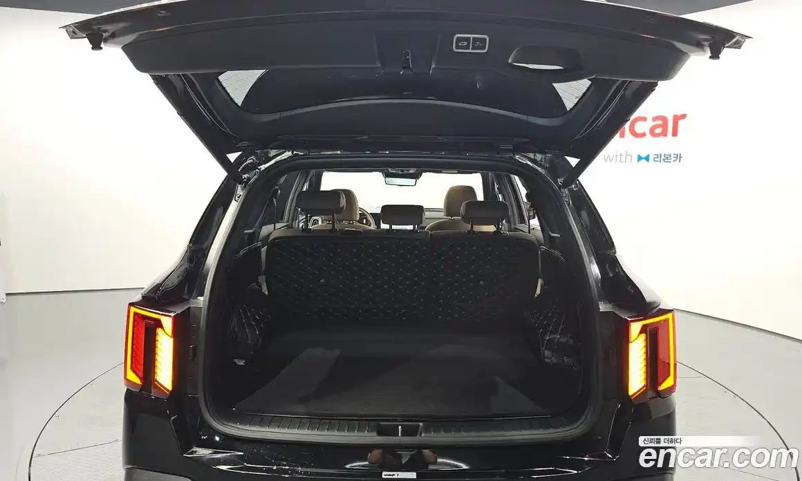 Kia Sorento 2024 2.5 автомат (гидро), фото 26