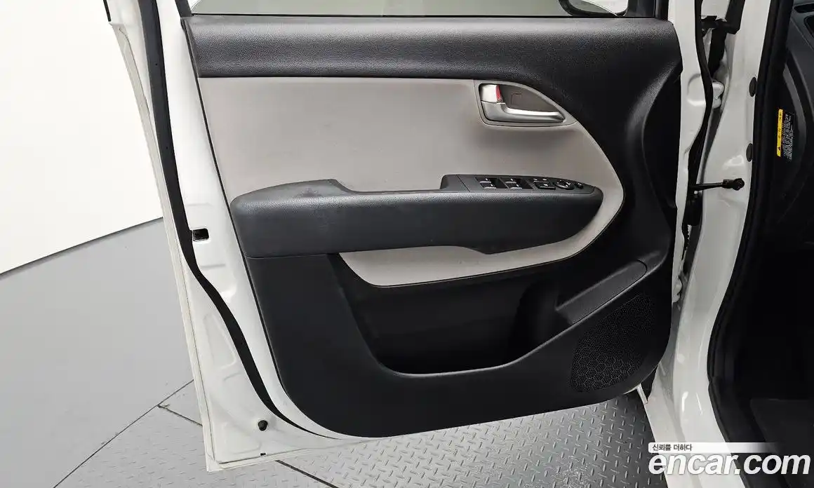 Kia Ray 2025 0.1 автомат (гидро), фото 14