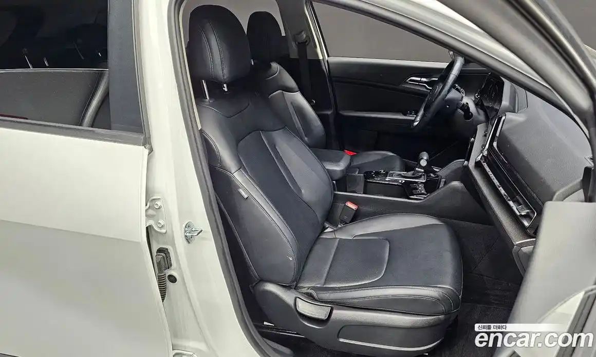 Kia Sportage 2022 1.6 автомат (гидро), фото 16