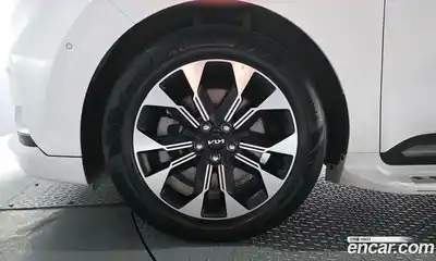 Kia Carnival 2023 3.5 автомат (гидро), миниатюра 5