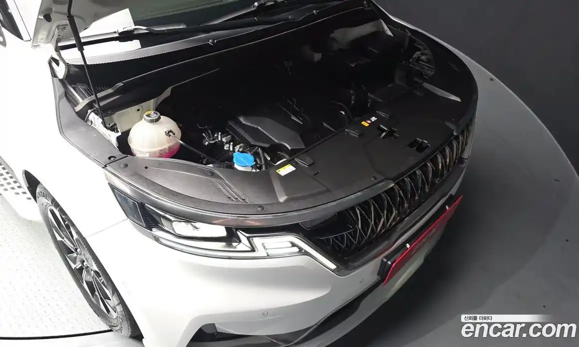 Kia Carnival 2023 3.5 автомат (гидро), фото 6