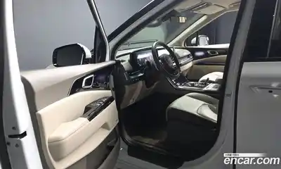 Kia Carnival 2023 3.5 автомат (гидро), миниатюра 10