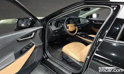 Kia EV6 2023 0.1 автомат (гидро), миниатюра 12