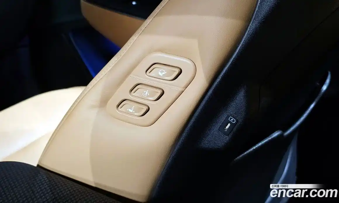 Kia EV6 2023 0.1 автомат (гидро), фото 25