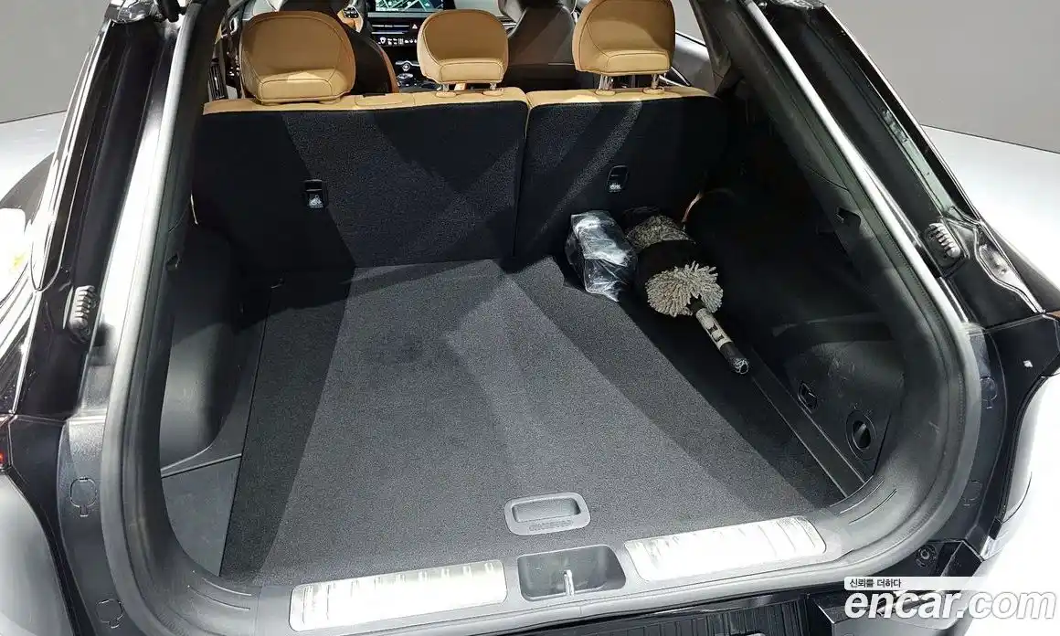 Kia EV6 2023 0.1 автомат (гидро), фото 27