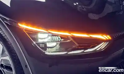 Kia EV6 2023 0.1 автомат (гидро), миниатюра 7
