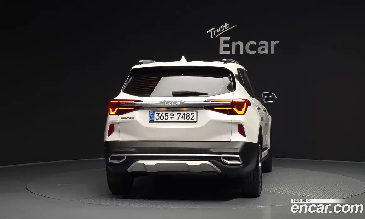 Kia Seltos 2022 1.6 автомат (гидро), фото 4