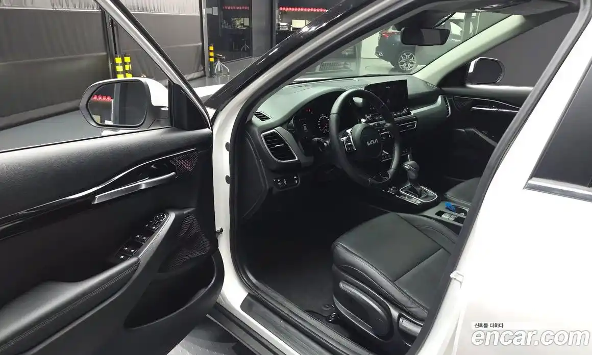 Kia Seltos 2022 1.6 автомат (гидро), фото 10