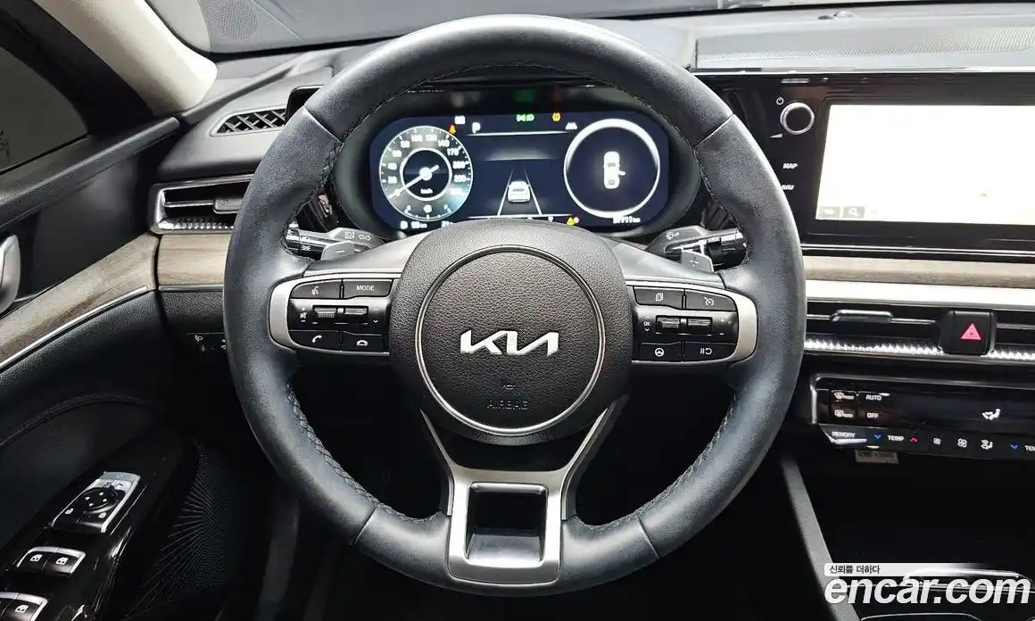 Kia K5 (Optima) 2023 2.0 автомат (гидро), фото 12