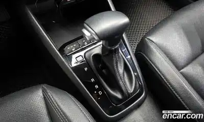 Kia Stonic 2019 1.4 автомат (гидро), миниатюра 12