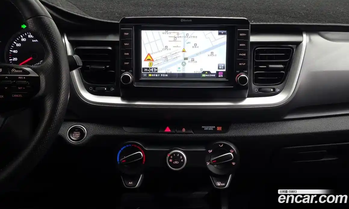 Kia Stonic 2019 1.4 автомат (гидро), фото 19