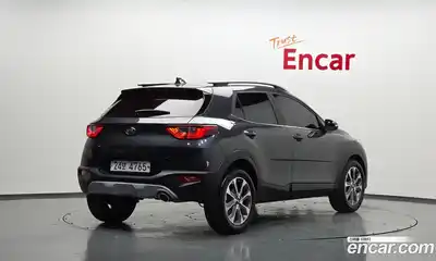 Kia Stonic 2019 1.4 автомат (гидро), миниатюра 2