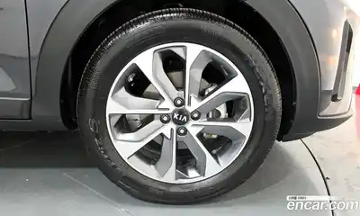 Kia Stonic 2019 1.4 автомат (гидро), миниатюра 7