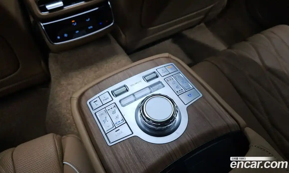 Genesis G80 2025 2.5 автомат (гидро), фото 31