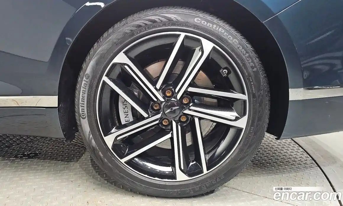Genesis G80 2025 2.5 автомат (гидро), фото 7