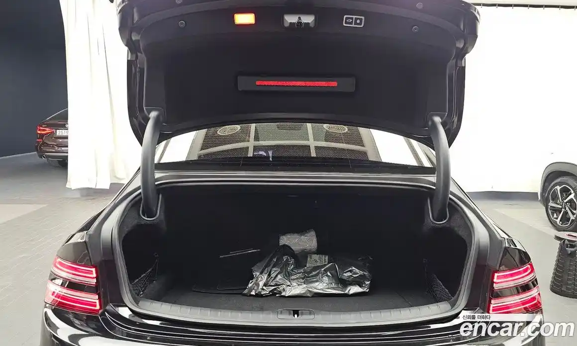 Genesis G80 2024 2.5 автомат (гидро), фото 26