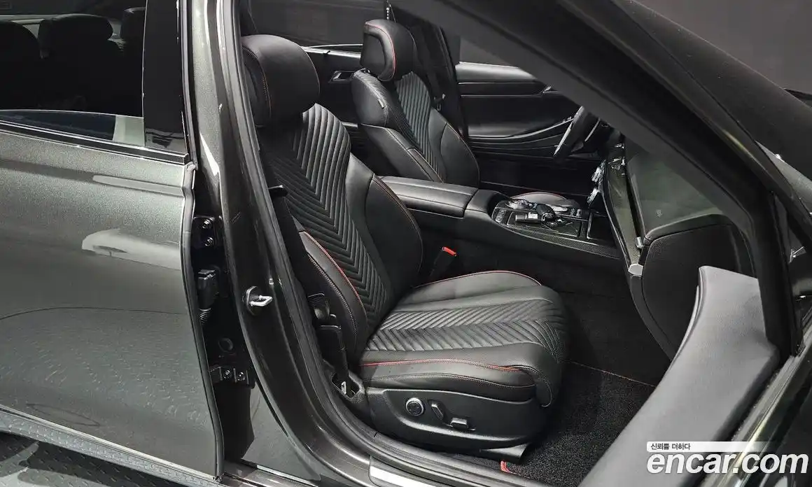 Genesis G80 2021 2.5 автомат (гидро), фото 12