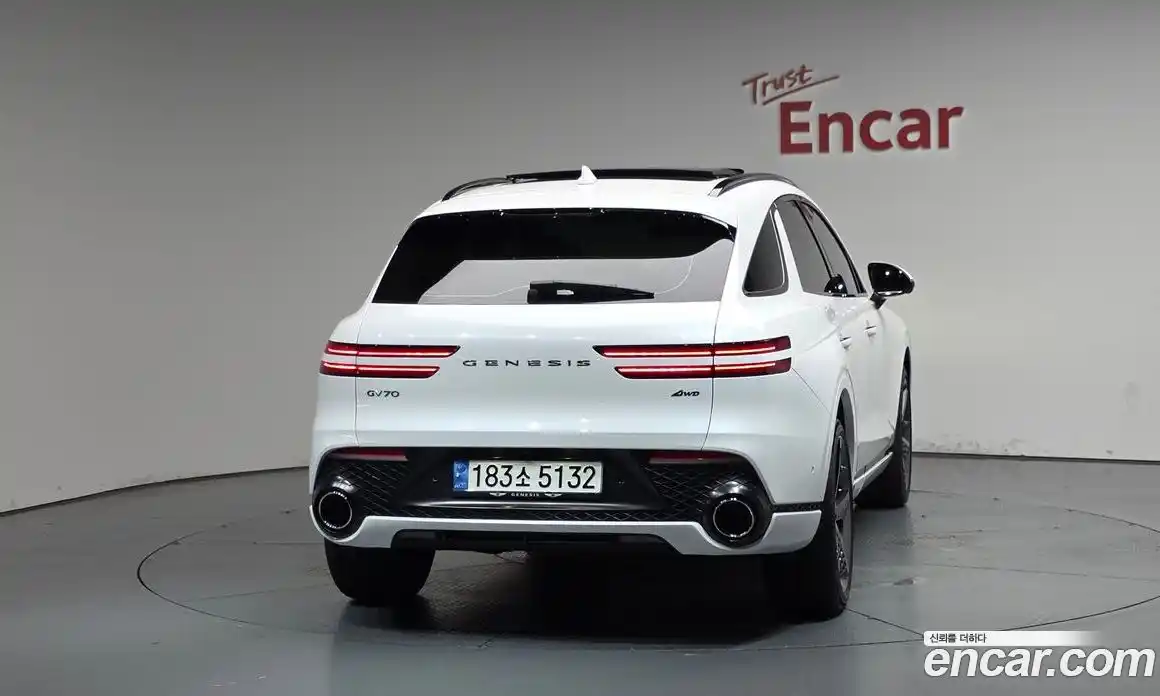 Genesis GV70 2023 2.5 автомат (гидро), фото 3