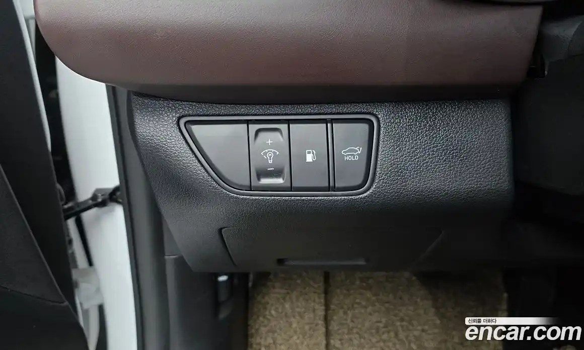 Genesis G70 2022 2.0 автомат (гидро), фото 25