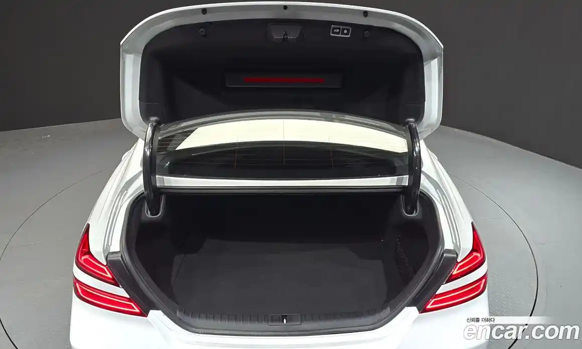 Genesis G70 2022 2.0 автомат (гидро), фото 29