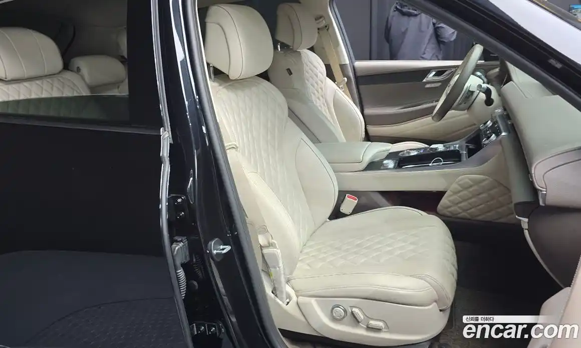 Genesis GV80 2023 3.5 автомат (гидро), фото 12