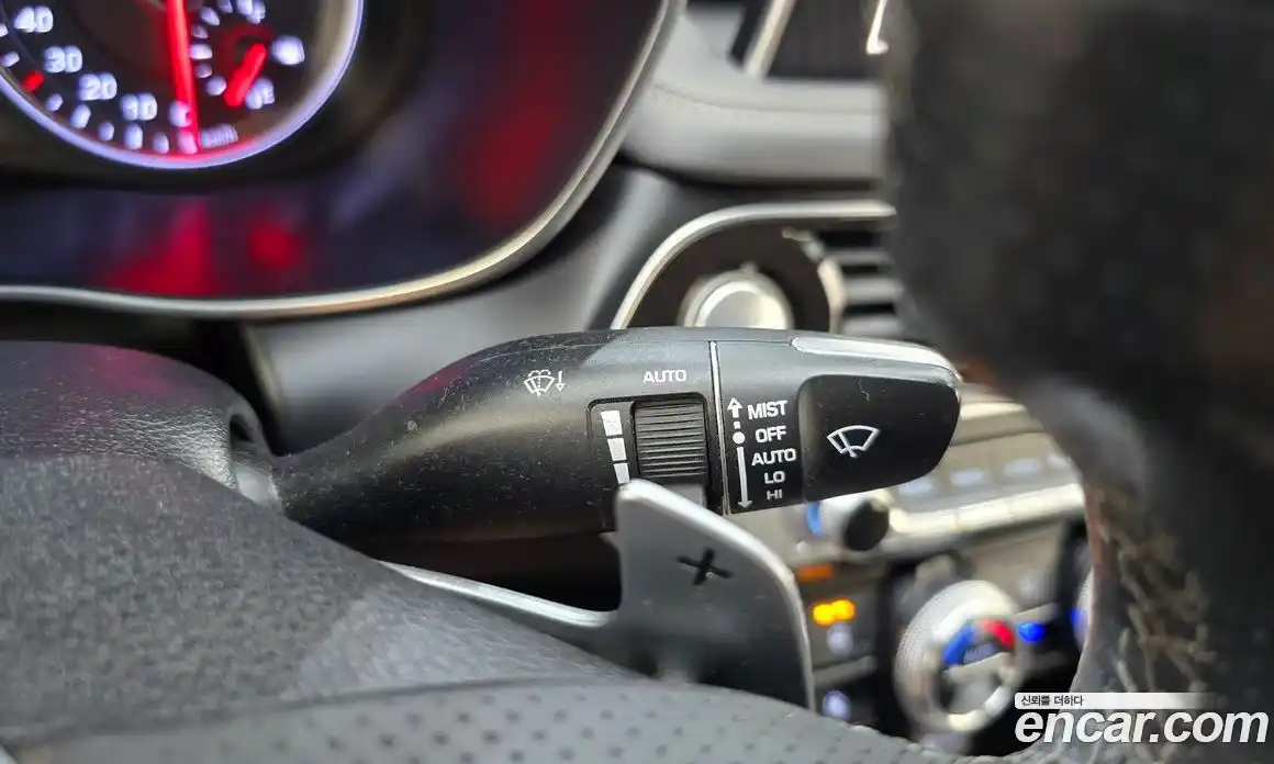 Genesis G70 2019 2.0 автомат (гидро), фото 26