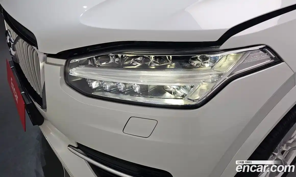 Volvo XC90 2018 2.0 автомат (гидро), фото 7