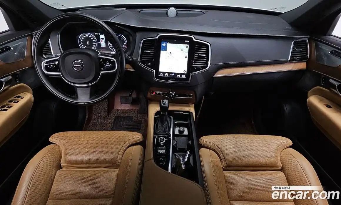 Volvo XC90 2018 2.0 автомат (гидро), фото 9