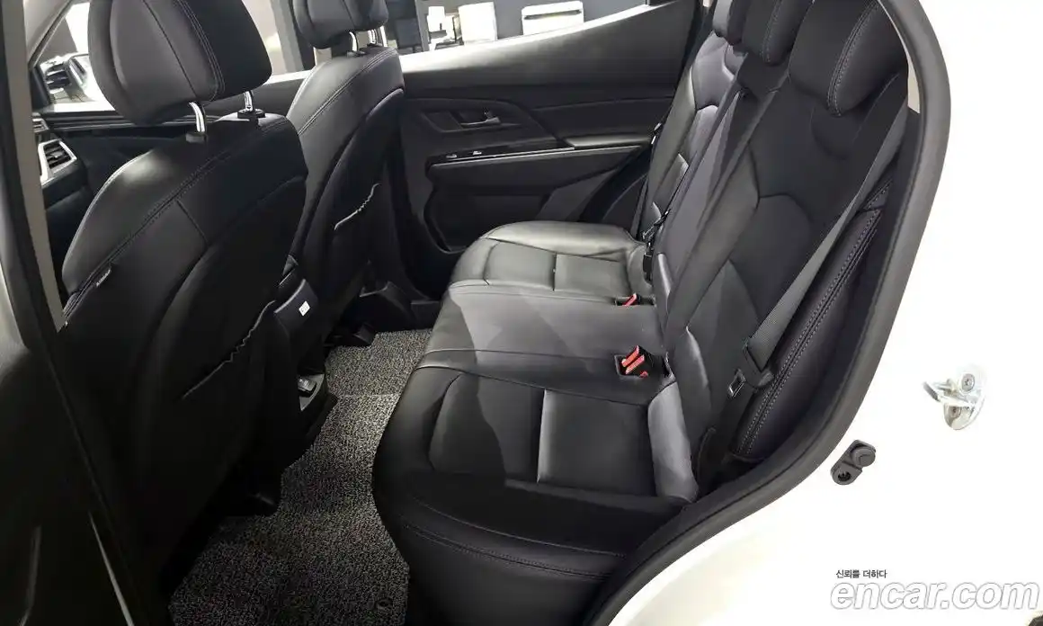 SsangYong Korando 2021 1.5 автомат (гидро), фото 12