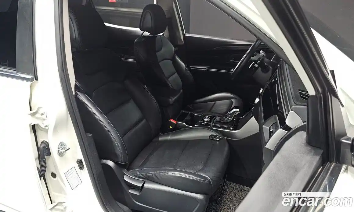 SsangYong Korando 2022 1.5 автомат (гидро), фото 11