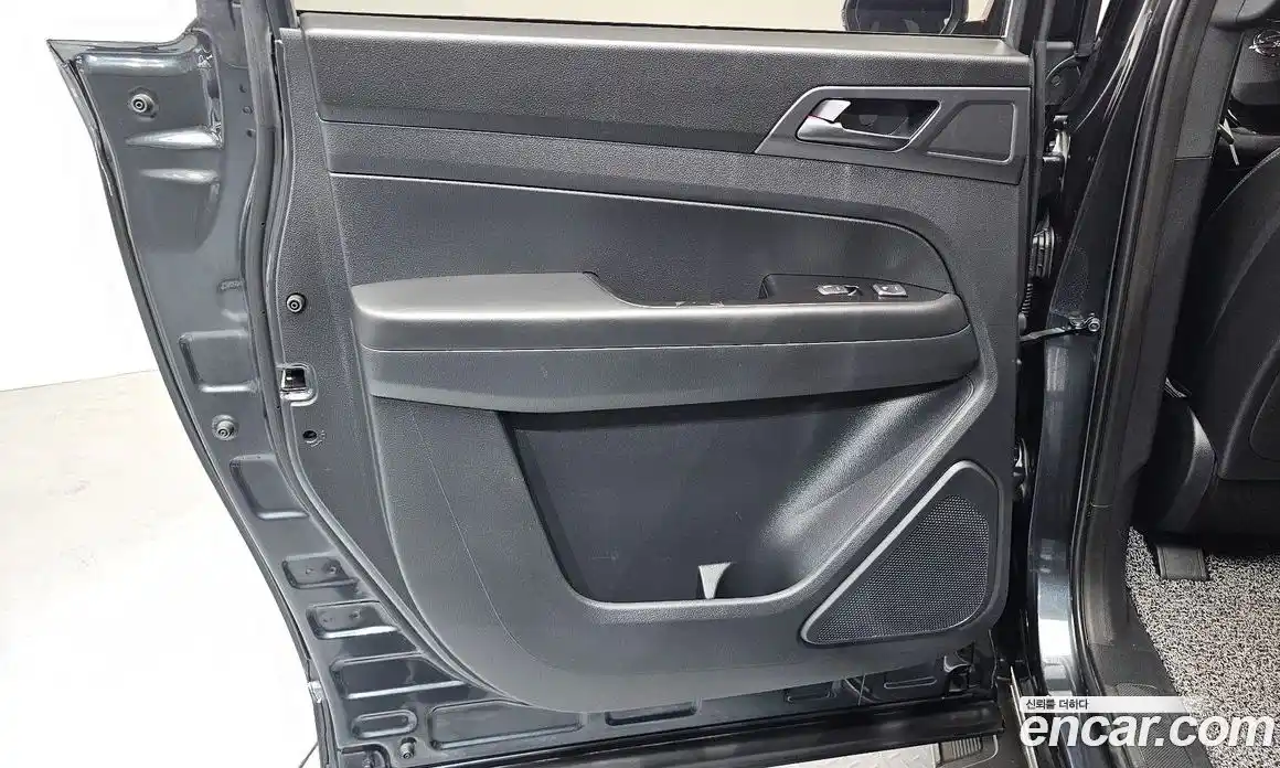 SsangYong Rexton 2022 2.2 автомат (гидро), фото 15