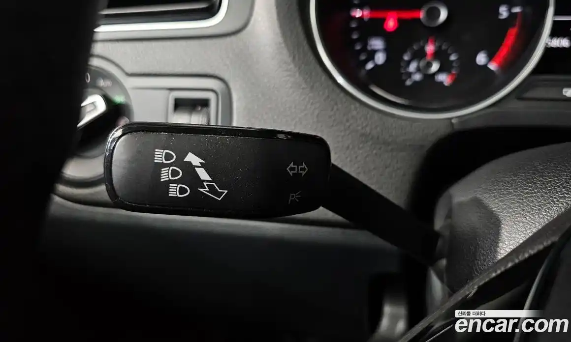 Volkswagen Polo 2015 1.4 автомат (гидро), фото 19