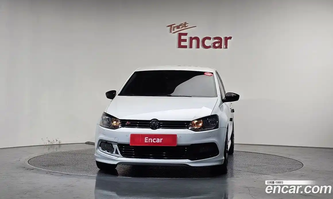 Volkswagen Polo 2015 1.4 автомат (гидро), фото 3