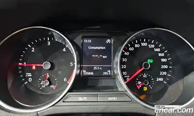 Volkswagen Polo 2015 1.4 автомат (гидро), миниатюра 8