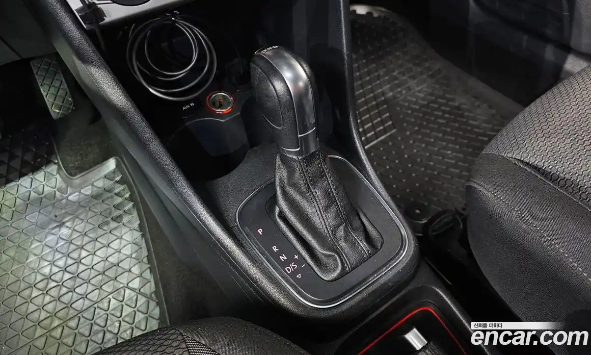 Volkswagen Polo 2015 1.4 автомат (гидро), фото 9