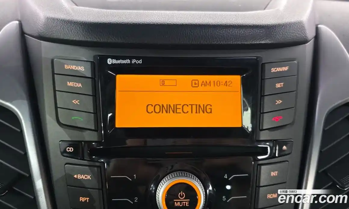 SsangYong Korando 2013 2.0 автомат (гидро), фото 16