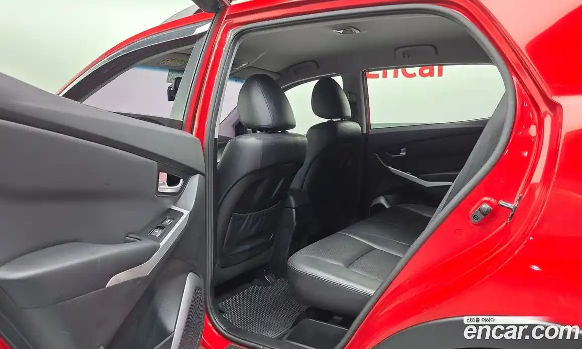 SsangYong Korando 2013 2.0 автомат (гидро), фото 18