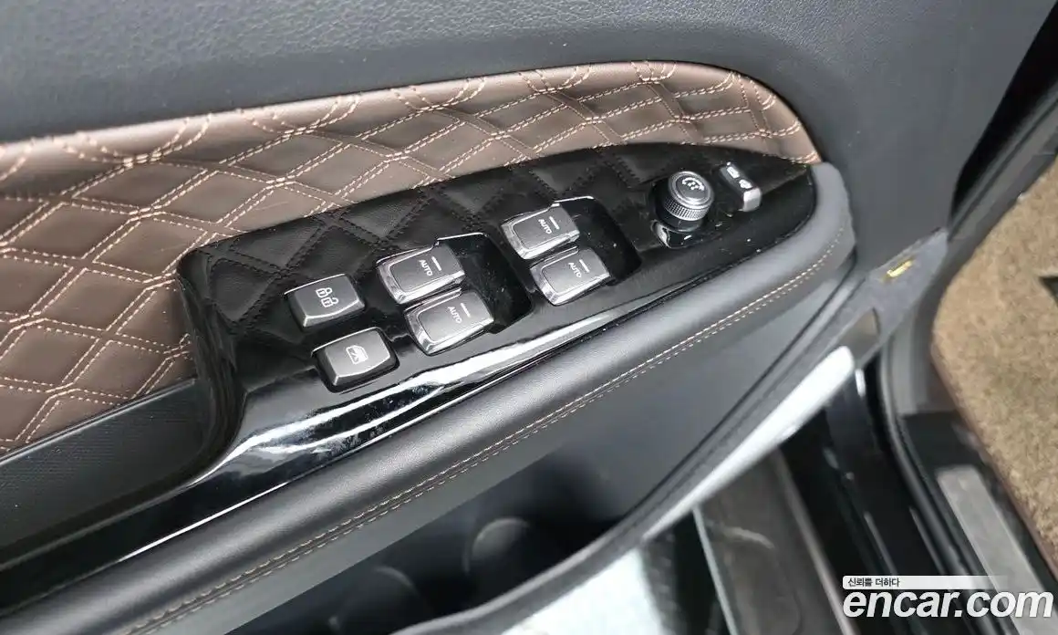 SsangYong Rexton 2022 2.2 автомат (гидро), фото 32