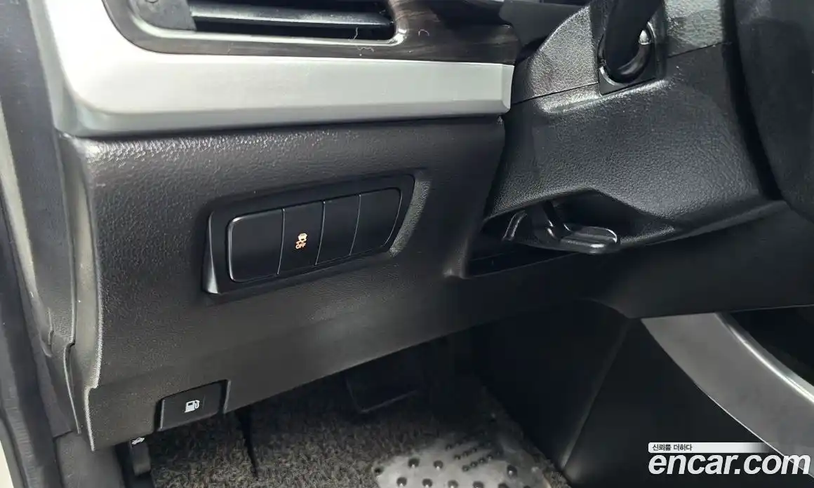 SsangYong Korando 2014 2.0 автомат (гидро), фото 26