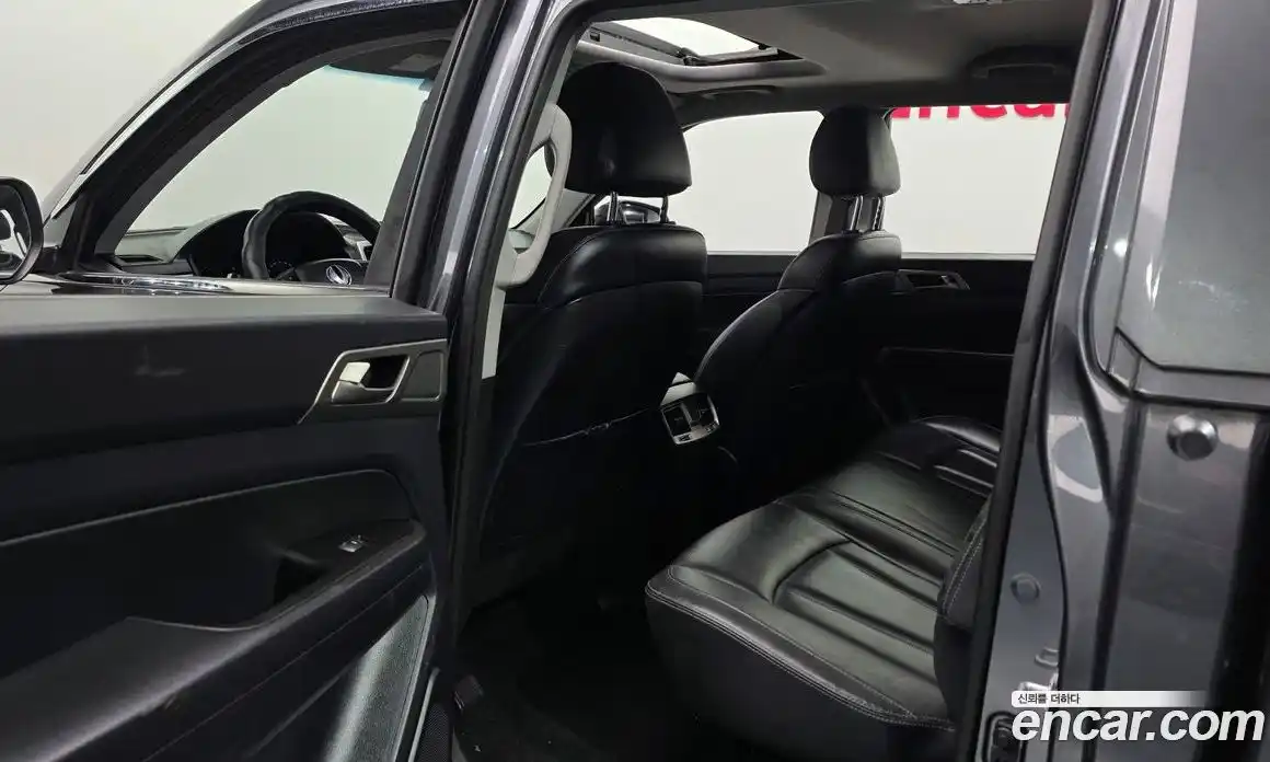 SsangYong Rexton 2018 2.2 автомат (гидро), фото 11