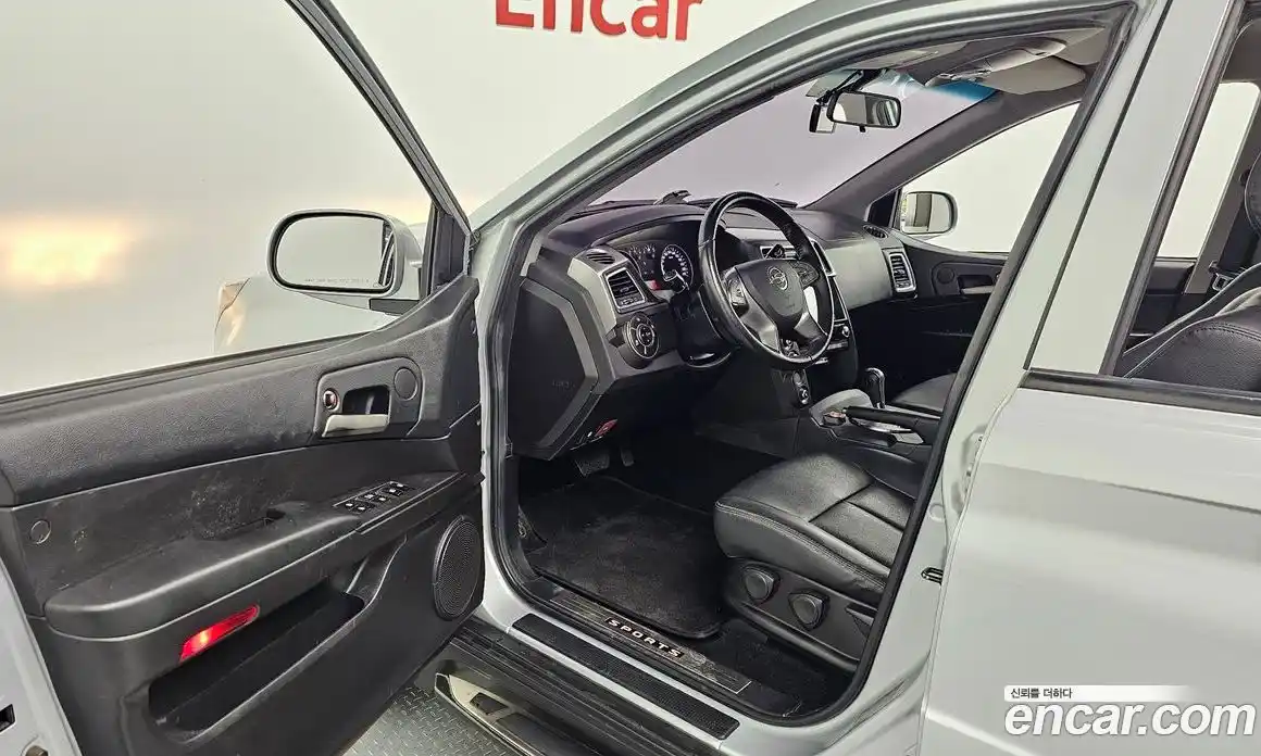SsangYong Korando 2017 2.2 автомат (гидро), фото 16