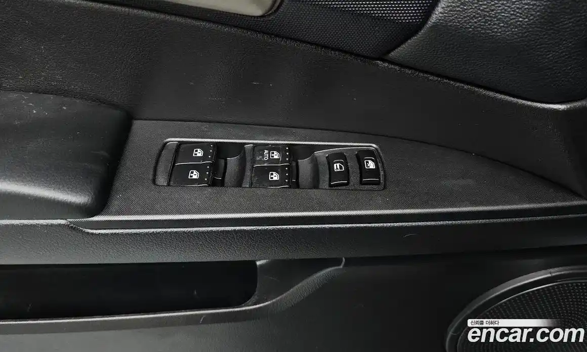 SsangYong Korando 2017 2.2 автомат (гидро), фото 23