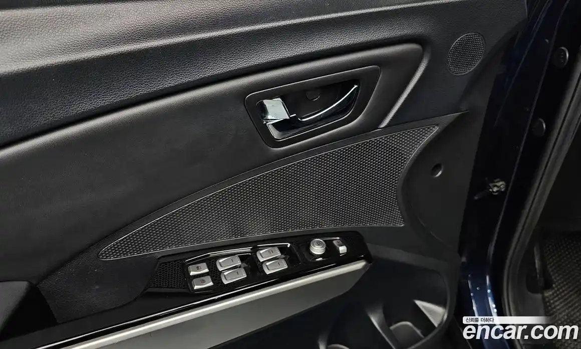 SsangYong TIBOLI 2015 1.6 автомат (гидро), фото 19
