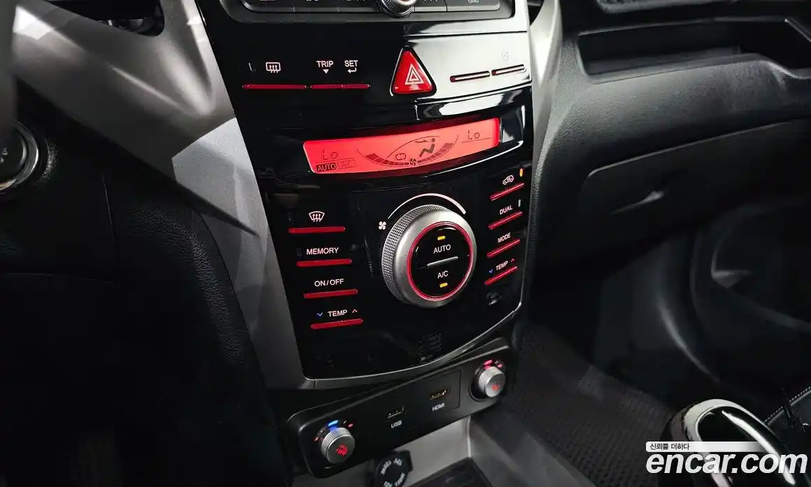 SsangYong TIBOLI 2015 1.6 автомат (гидро), фото 26
