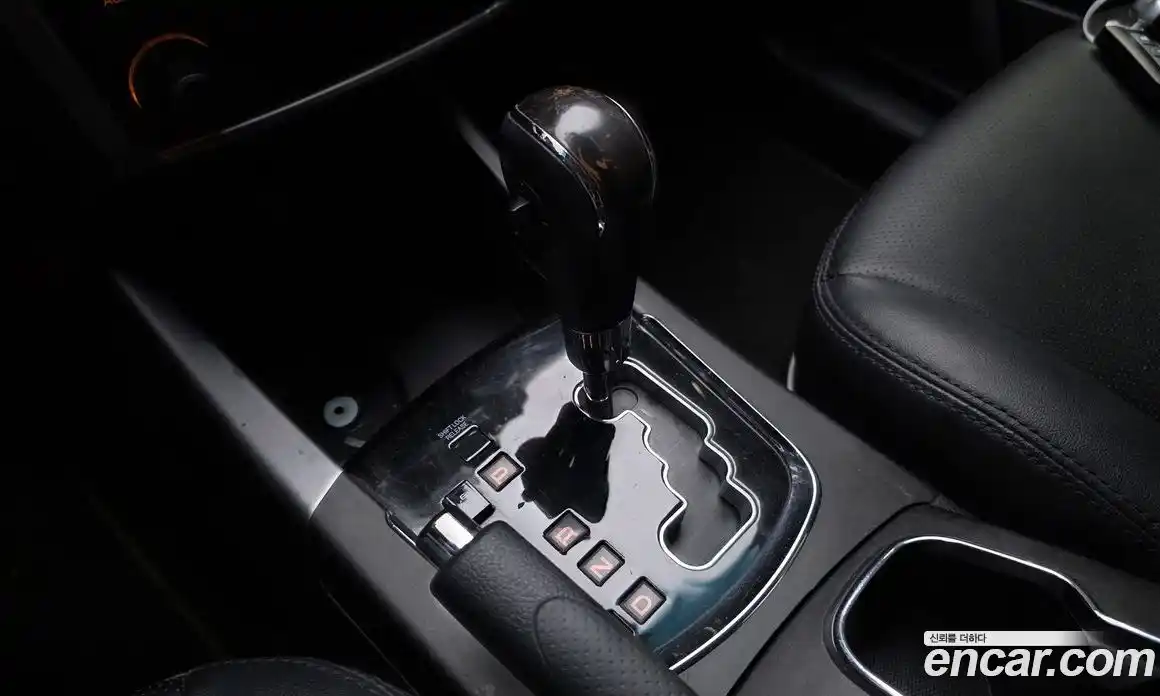 SsangYong Korando 2015 2.2 автомат (гидро), фото 12
