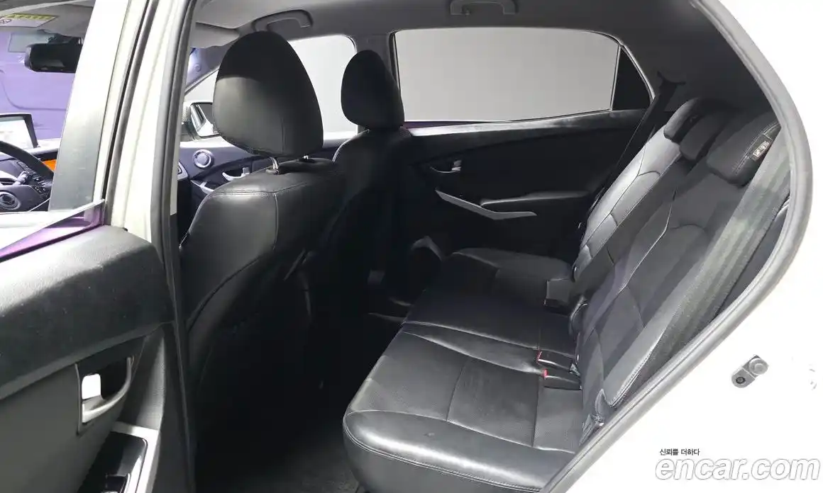 SsangYong Korando 2015 2.2 автомат (гидро), фото 18