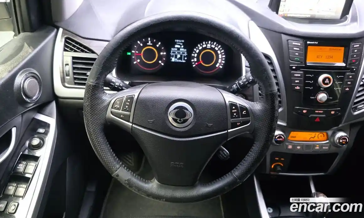 SsangYong Korando 2015 2.2 автомат (гидро), фото 19
